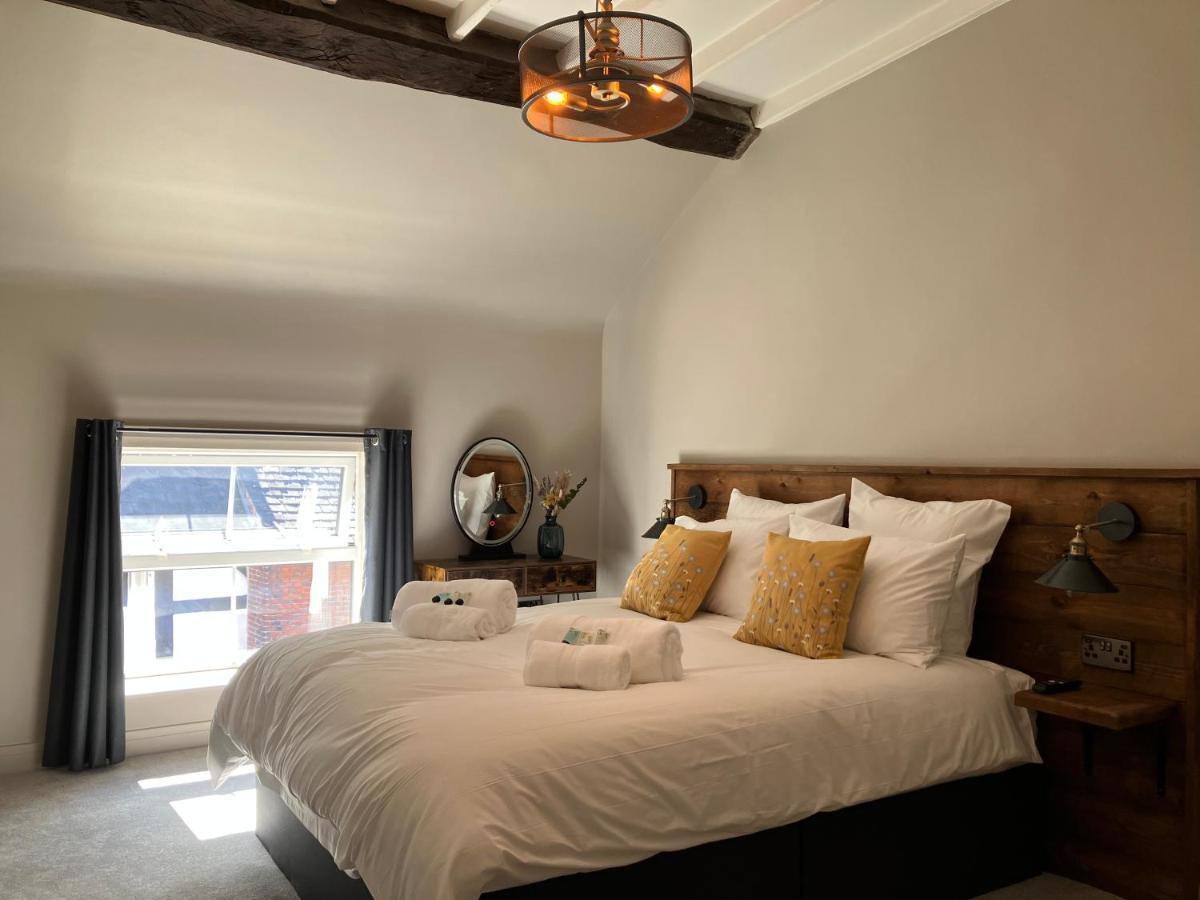Hotel Reubens Congleton Esterno foto